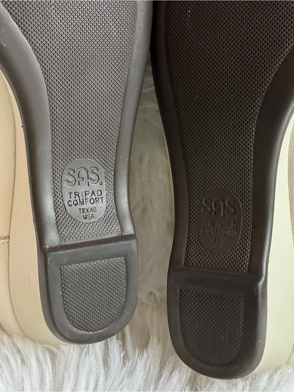 SAS Cream Leather Slip-On Moc Loafers for Women